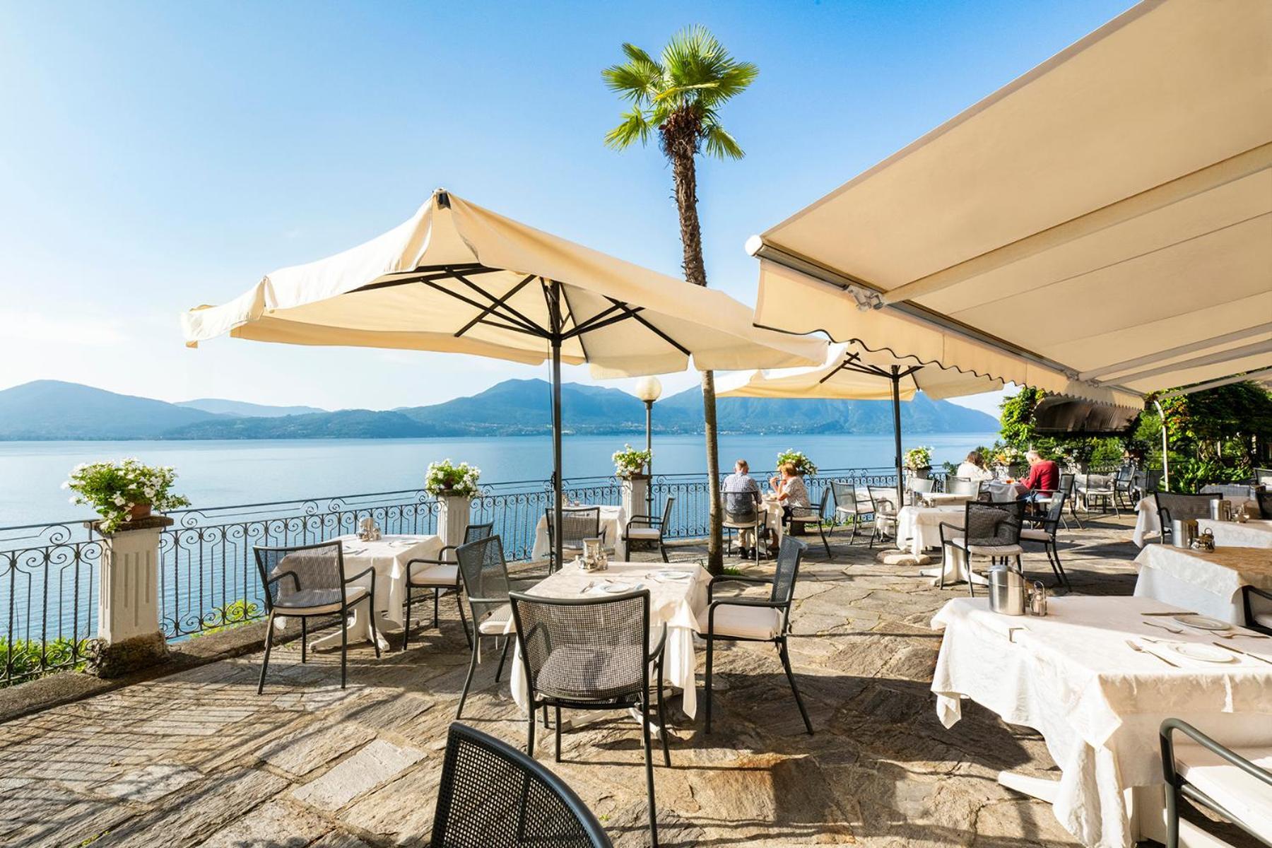Hotel La Rondinella Cannero Riviera Bagian luar foto