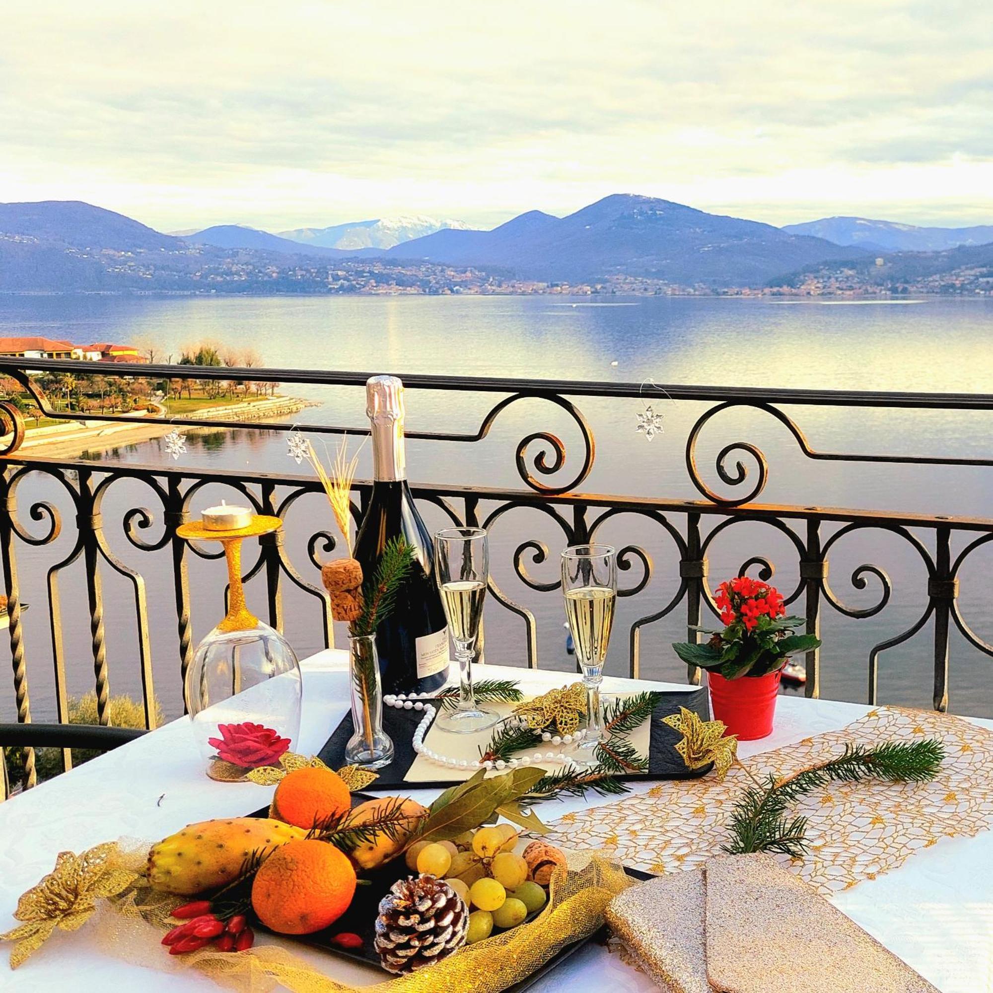 Hotel La Rondinella Cannero Riviera Bagian luar foto
