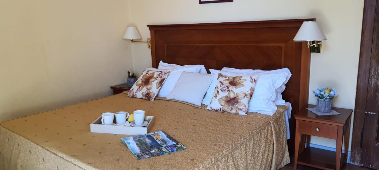 Hotel La Rondinella Cannero Riviera Bagian luar foto